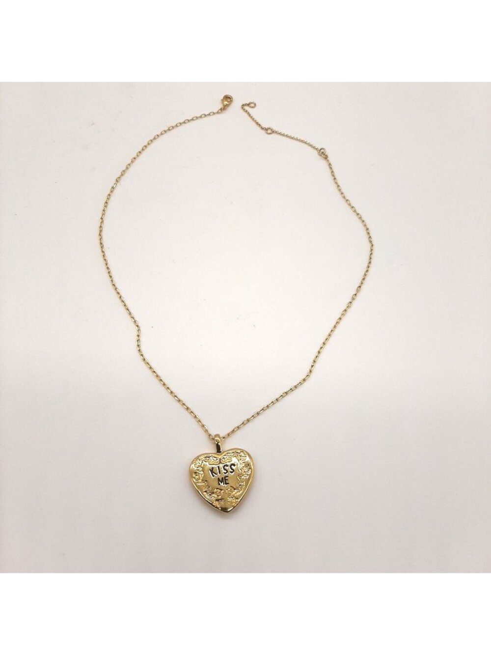 Gold Tone Heart Pendant Necklace Kiss Me Bite Me Reversible Funny Fashion